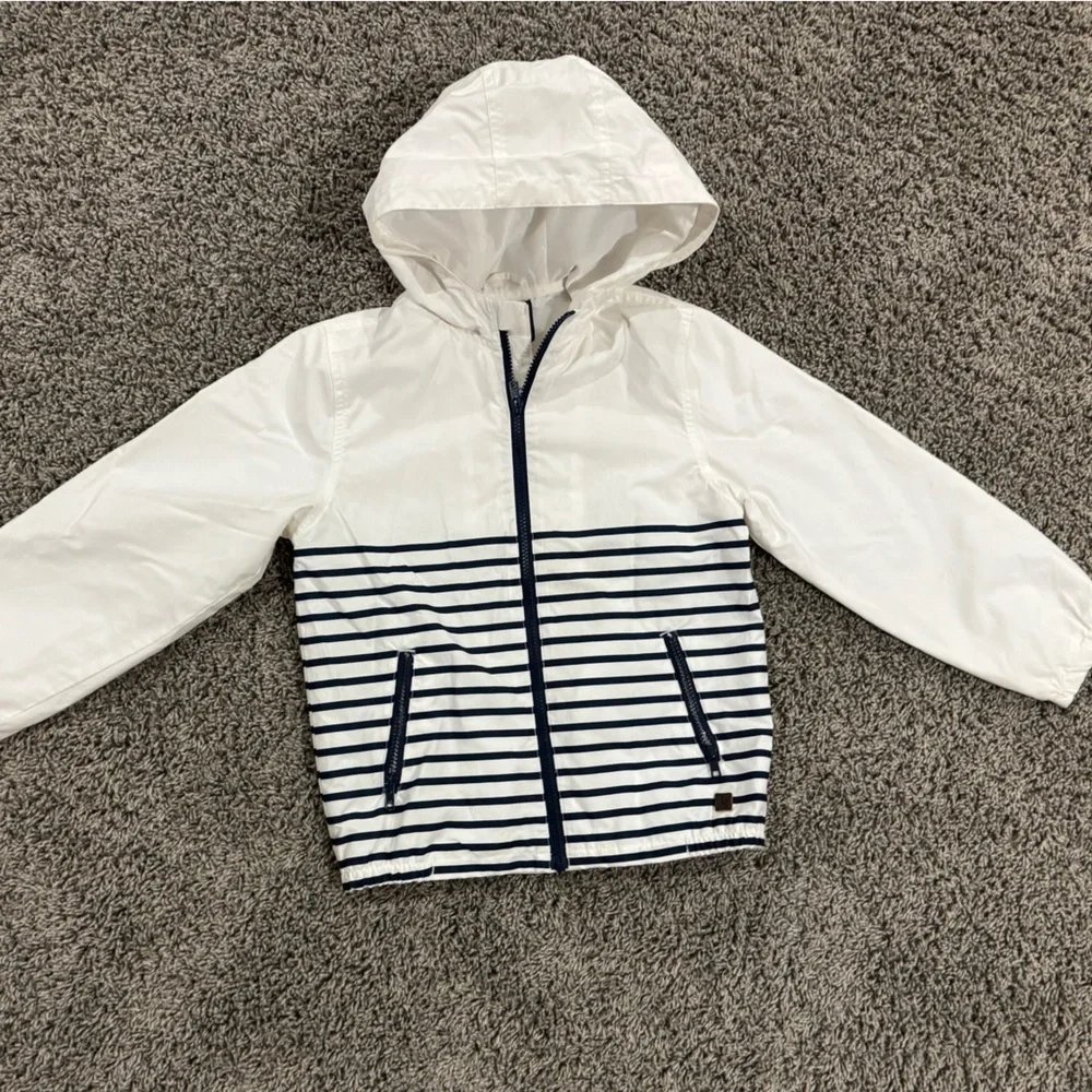 Janie and Jack white and navy blue Hooded Jacket, size 7-8